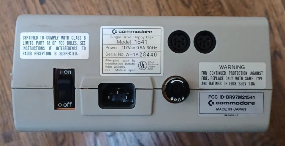 Vintage Commodore 1541 Floppy Disk Drive w/o Power Supply (Does Power On) - Image 3 of 4