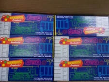 ROUNDHOUSE ~12-PACK ASSORTMENT of CSX FLAGS~ KITS ~HO SCALE