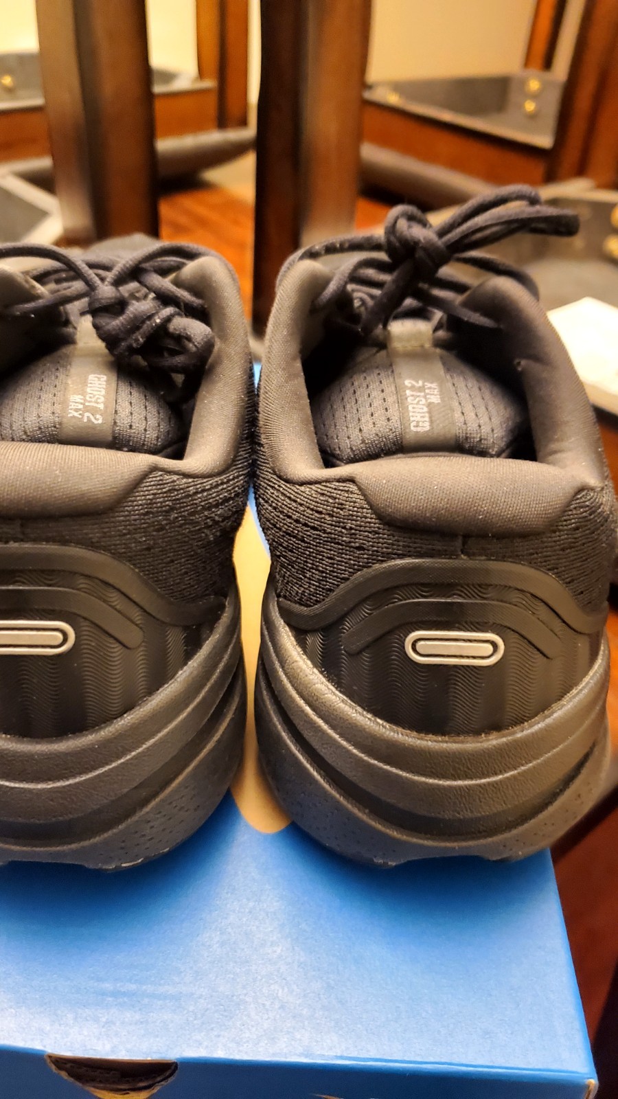 Men's Brooks Ghost Max 2 Size 12  Width Medium  B… - image 2