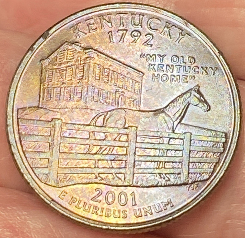 2001-D Kentucky State Quarter Beautiful Lustrous Rainbow Toned Coin  #101