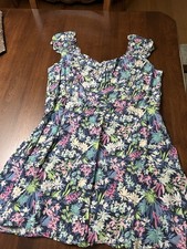 Women’s Gap Floral Sundress XL New With Tags Smocking Back And Covered Buttons