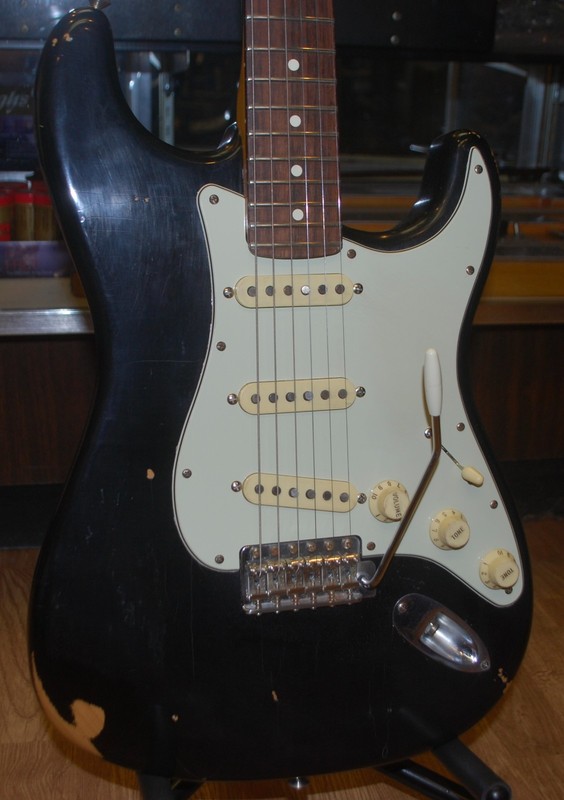 Fender Stratocaster Electric Guitar -Played By Dean Batstone - W/Hardshell case