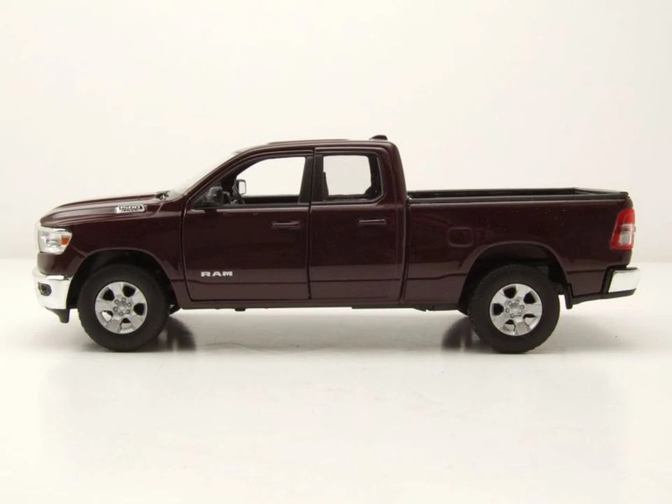 RAM 1500 Pick Up 2019 Bordeaux Modellino 1:24 Welly - Immagine 3 di 4