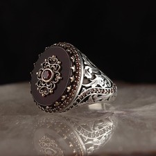     925 Sterling Silver Ring with Agate  Intricate Vintage Style