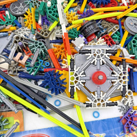 K'NEX KNEX Lot of Parts w/ Black Case Pieces Rods Mech Warrior Motocross 6 lbs
