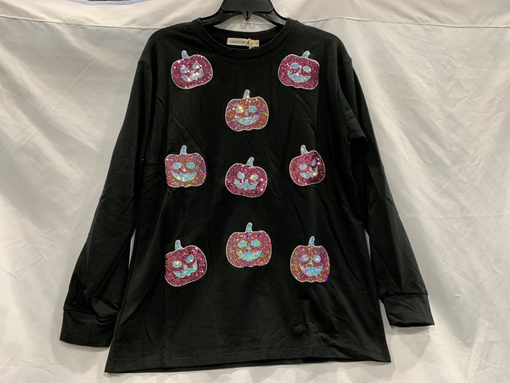 Southern Grace Jack-O’-Lantern Sequin Patch Top - image 1