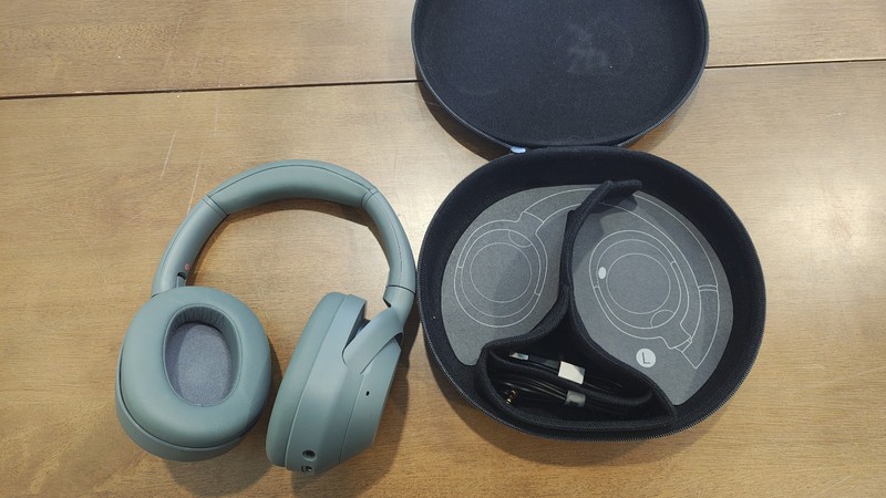 SONY ULT WEAR WIRELESS NOISE CANCELLING Headphones Model  w/ Case-FOREST GREY