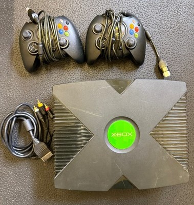 Microsoft Original Xbox Schwarz Konsole mit 2 Controllern & Kabeln getestet funktioniert