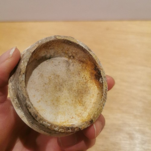 Antique Woods Areca Nut Tooth Paste Ceramic Pot Lid - Picture 8 of 11