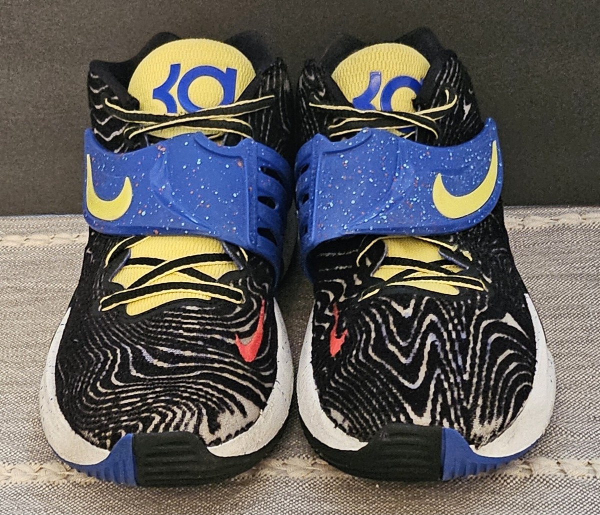 Nike KD 14's Pop Art Sneakers, M9, Very Good Pre-owned Cond