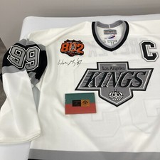 Wayne Gretzky Signed Los Angeles Kings Authentic Game Model  Jersey UDA COA