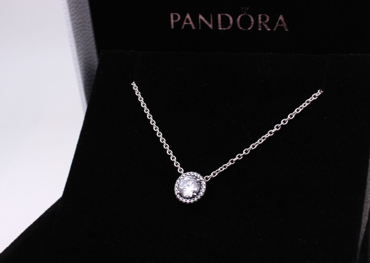 New Authentic PANDORA Round Sparkle Halo Necklace, 925 New Authentic PANDORA Round Sparkle Halo Necklace, 925