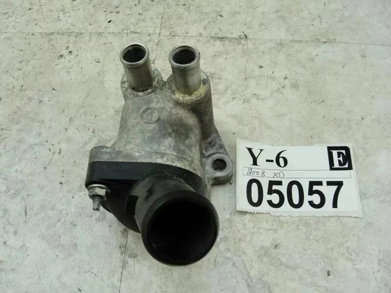 Carcasa de termostato XD 2008 2010 Scion 1,8 L 4 cilindros cubierta de salida de refrigerante de agua OEM Foto 4 de 4