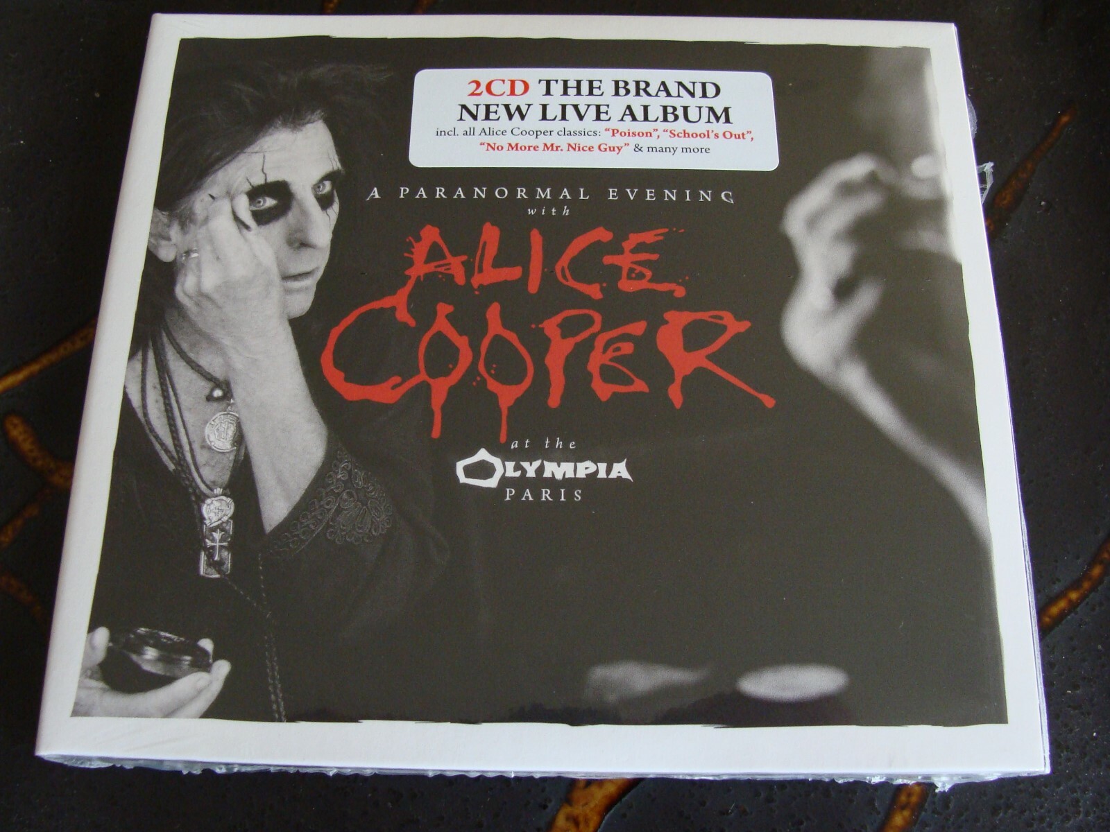 Slip CD Double: Alice Cooper : A Paranormal Evening With Live Olympia Paris 2017