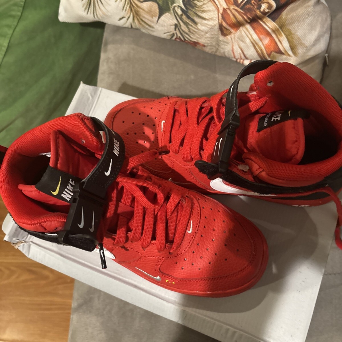 air force 1 mid lv8 overbrand