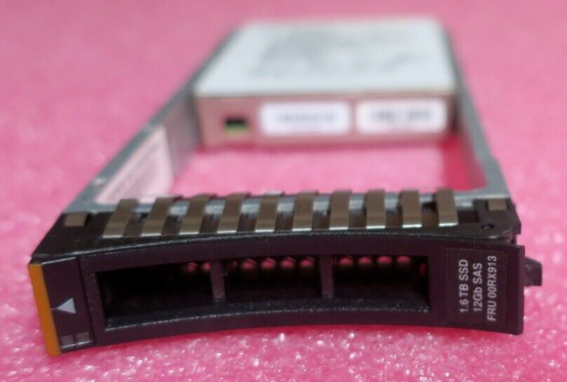 IBM 2076-AHH4 V7000 Gen 2 Storwize 1.6TB 2.5