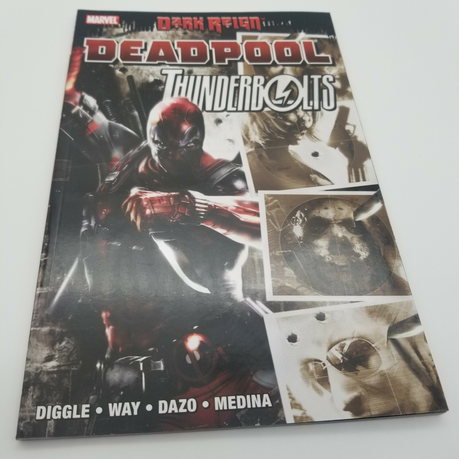 Dark Reign Deadpool Thunderbolts Marvel MCU Diggle Way Dazo Medina Graphic Novel