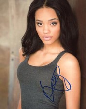 Kiersey Clemons "The Flash" AUTOGRAPH Signed 8x10 Photo G