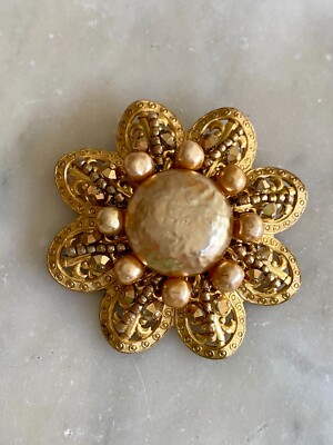 Signed Miriam Haskell vintage brooch approx age 1970s 2.5'' gold tone