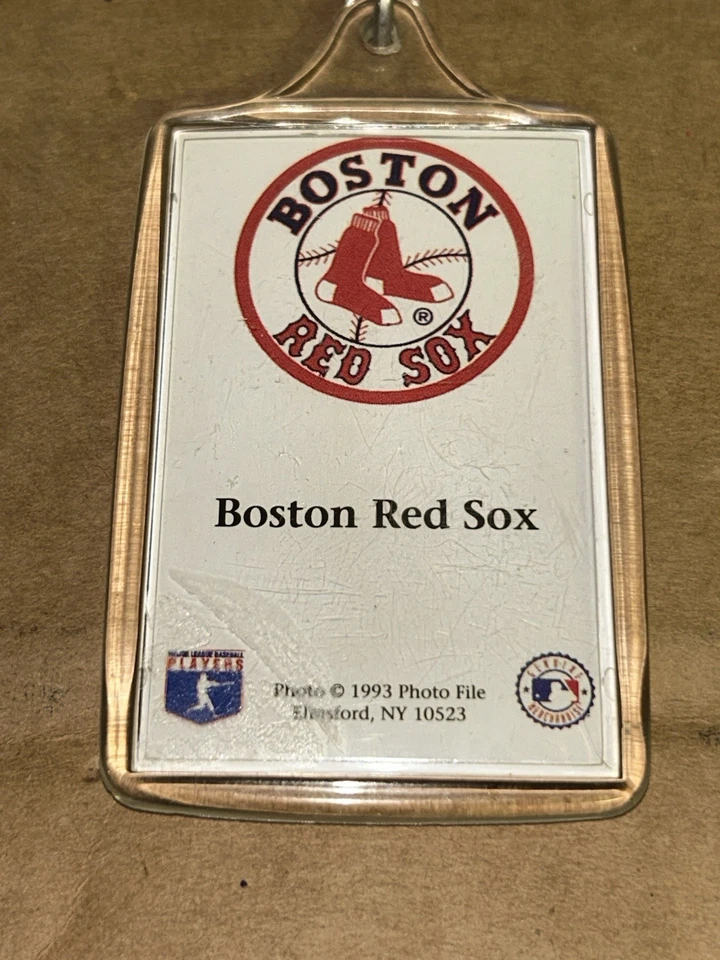 VINTAGE 1993 PHOTO FILE MLB BOSTON RED SOX ROGER CLEMENS COLLECTIBLE KEYCHAIN - Image 4 of 4