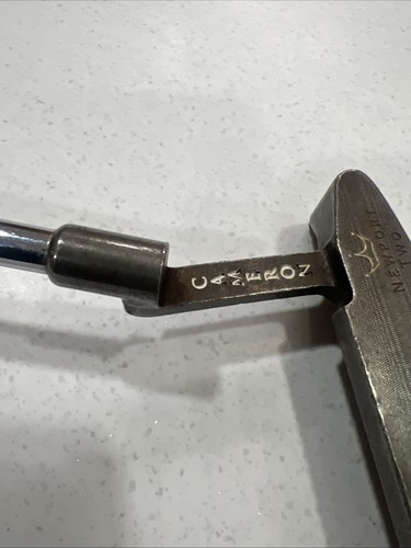 Scotty Cameron Oil Can Newport 2 The Art of putting Putter RH 35" - Picture 13 of 14