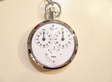 Stoppuhr JUNGHANS MEISTER mit Kette Gravur "Bundeswehr" 15 Jewel Analog 0,1 sec