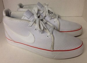 white nike toki