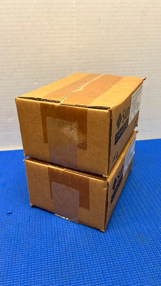 SUN ORACLE 594-6734-01 CF00542-0388 300GB 10K2 HDD (QTY 2) - Image 4 of 4