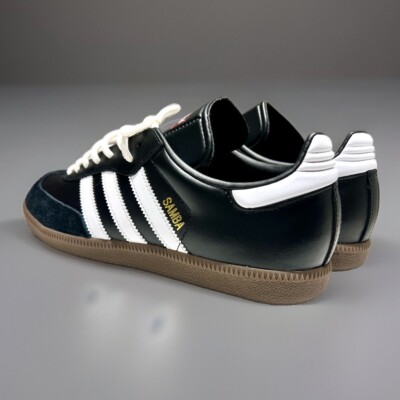 adidas Originals Men's 8.5 SAMBA CLASSIC Shoes Core Black / Cloud