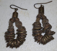 Vintage Etniczne / plemienne / afrykańskie kolczyki, stalowe żelazne pierścionki / podkładki na łańcuszku.