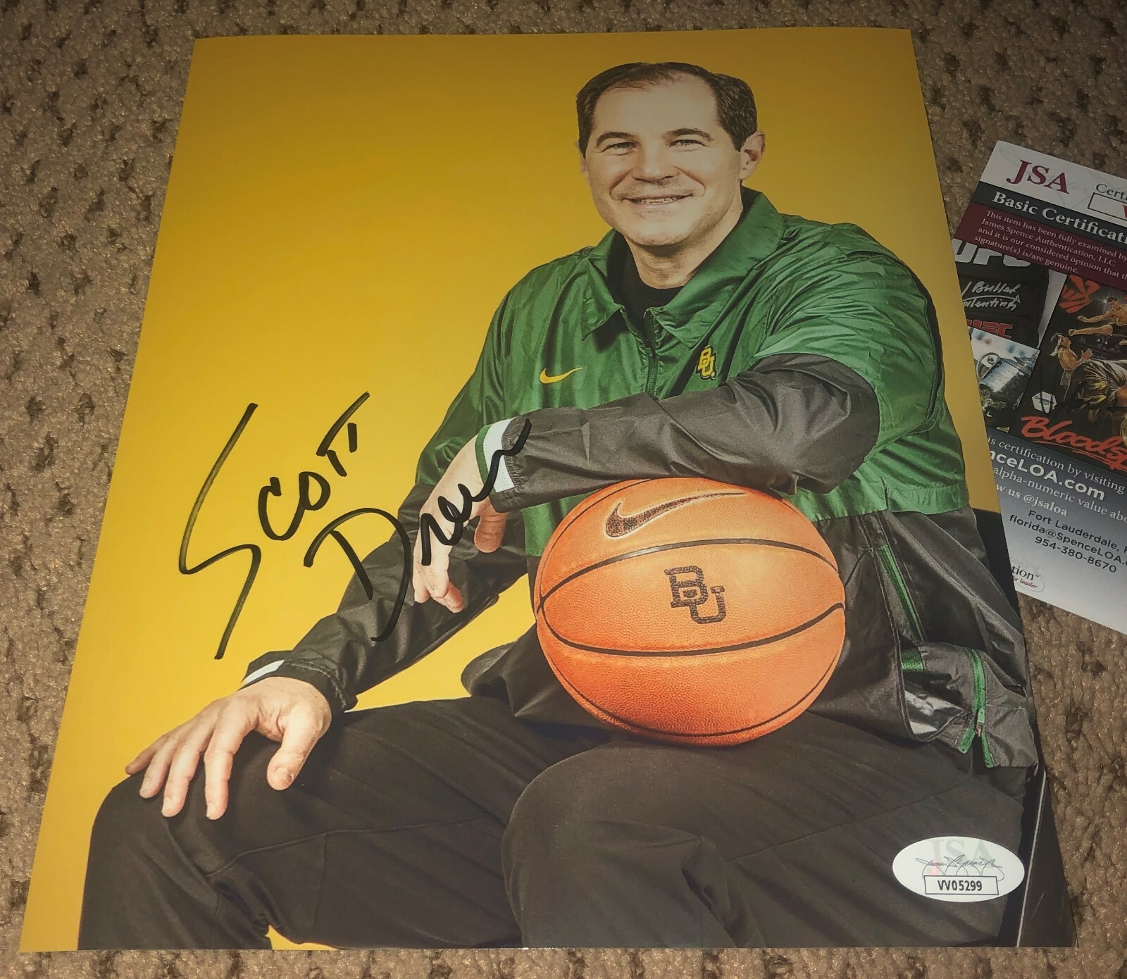 COACH SCOTT DREW SIGNED 8X10 PHOTO BAYLOR BEARS BASKETBALL JSA AUTO 