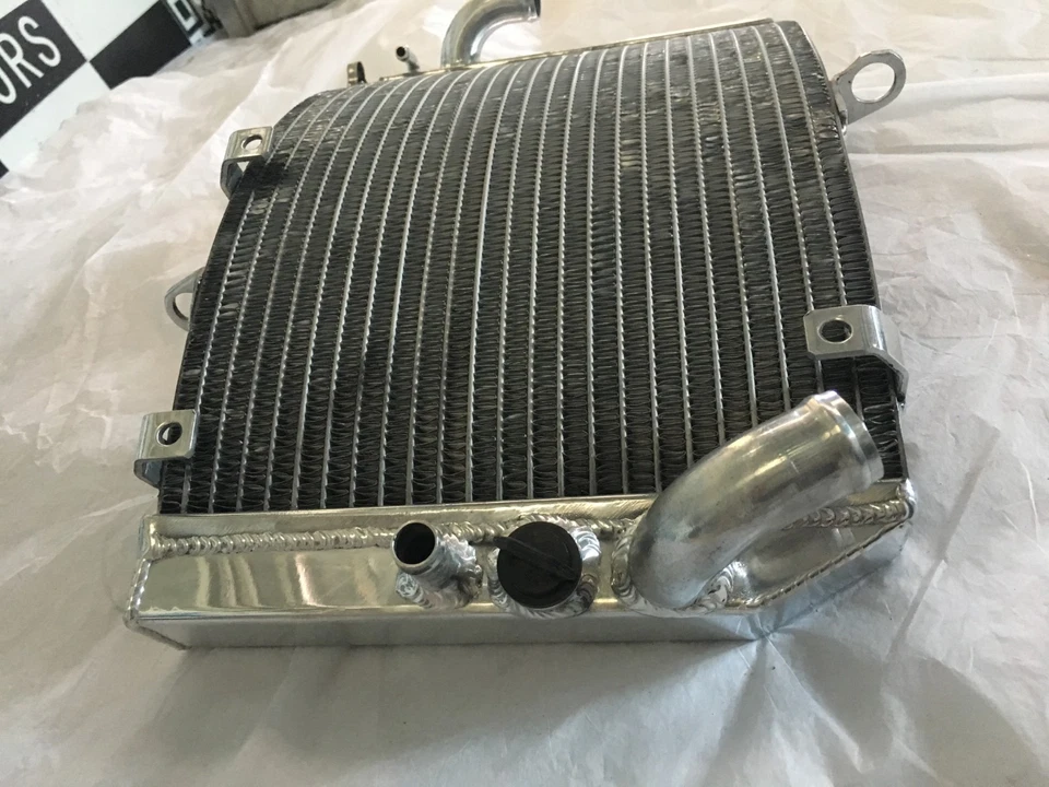 PARA HONDA CBR600-F4I CBR600F4I CBR600 01-06 RENDIMIENTO RADIADOR CARRERAS Foto 3 de 4