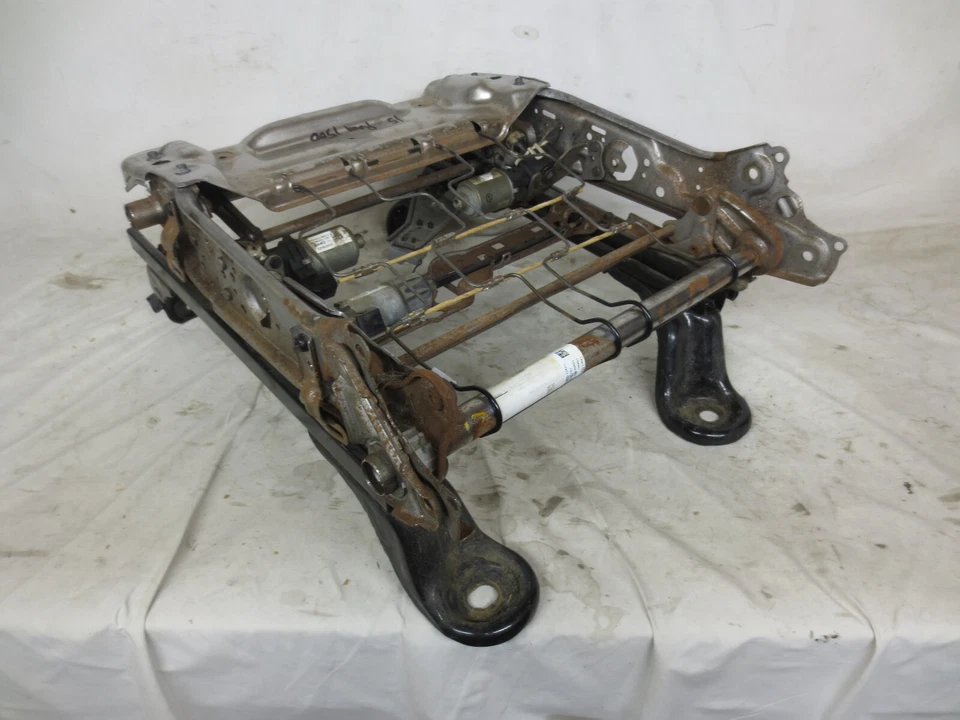 2015 Dodge Ram 1500 pista de assento elétrico ~ 004 04 15 25 - Imagem 4 de 4