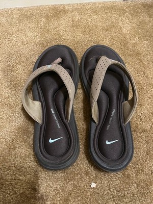 Nike woman's flip-flops, comfort footbed, excellent