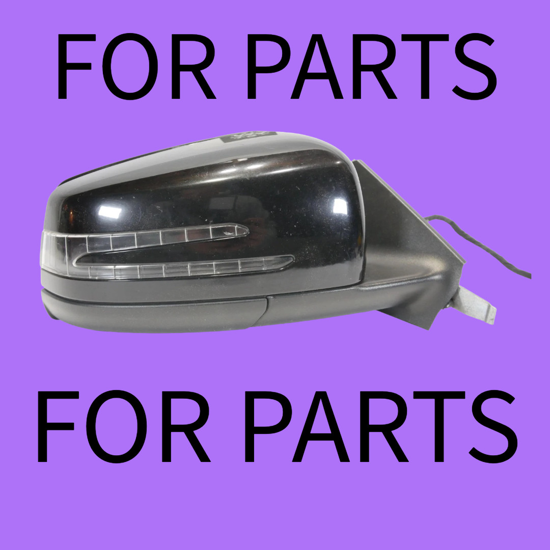 🟩1178105619 14 - 19 Mercedes W117 CLA250 Front Right Side Door Mirror Black OEM
