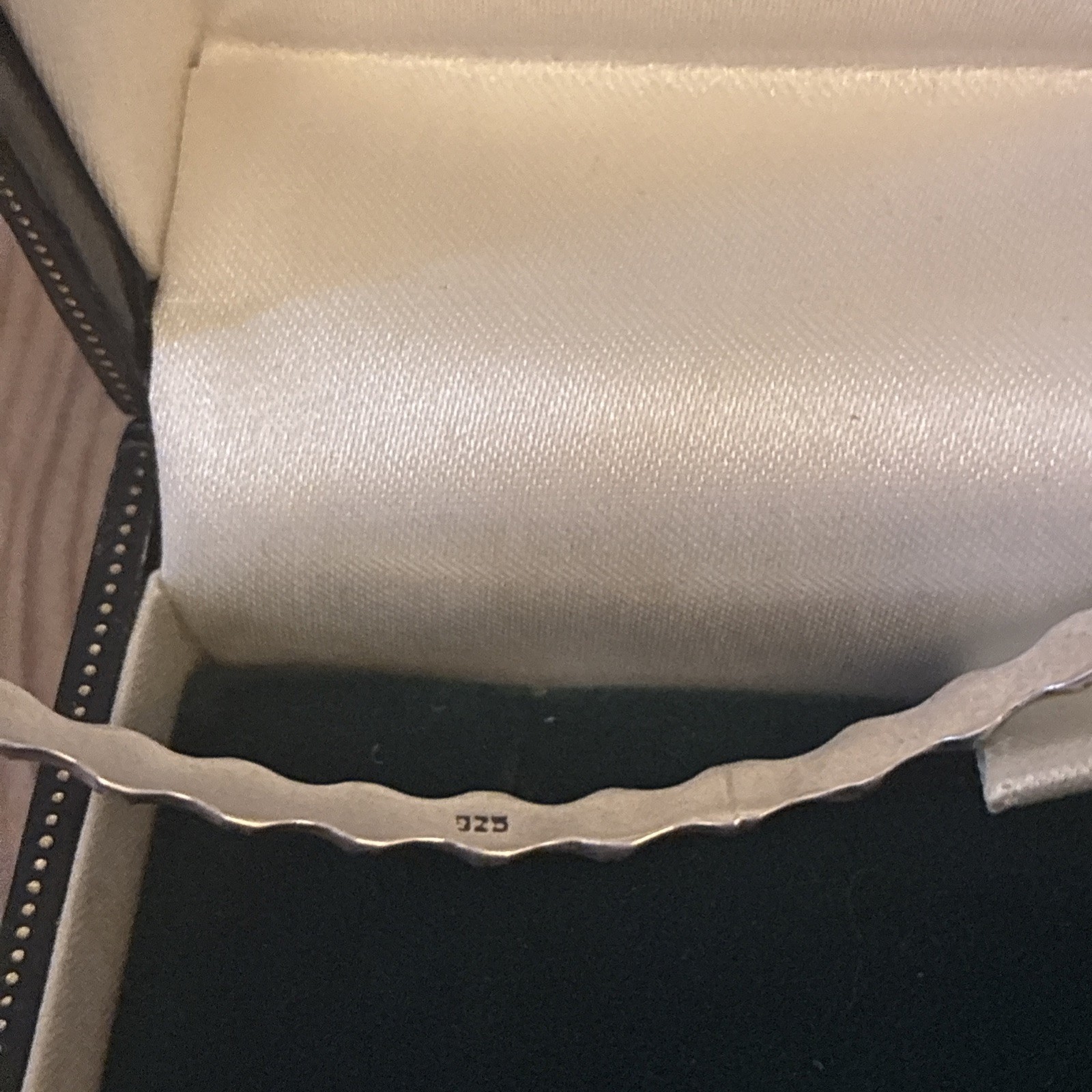 Patterned Sterling Silver Ladies Bangle / Bracele… - image 5