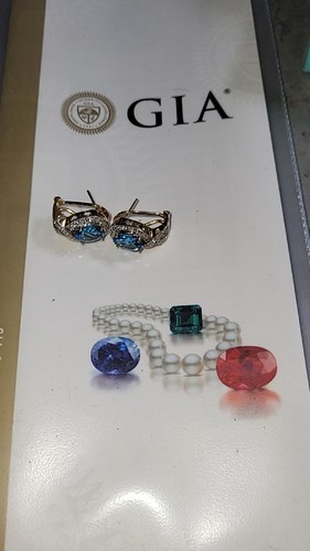 18K Gold and Fine Diamond Earrings Set Topaz pair with CIA 18k金及细钻石耳环镶黄玉石 t3-1