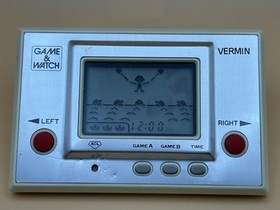 Nintendo Game & Watch Green VERMIN MT-03 Silver Series 1980 With Box