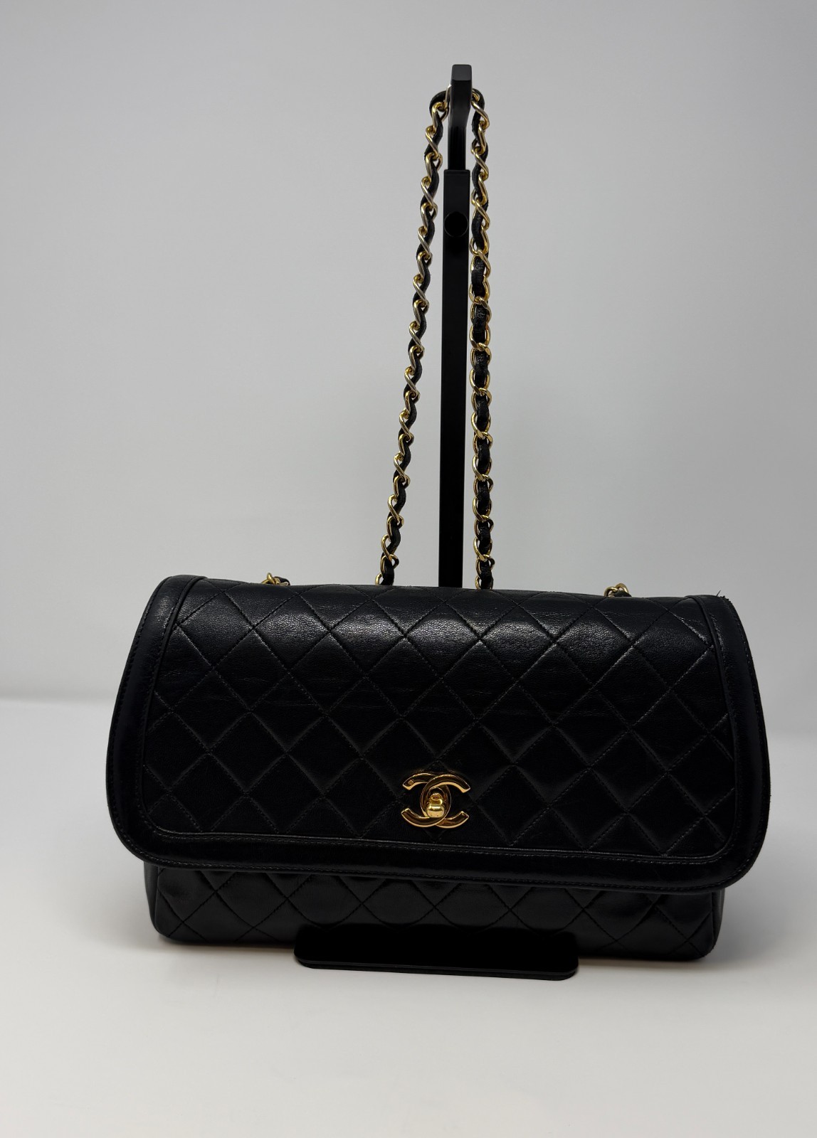 Vintage Chanel Black Lambskin Medium Half Flap Bag Gold HW 1989-1991 w/Wallet thumbnail 17