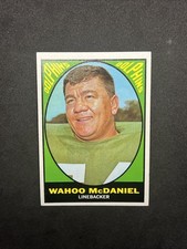 1967 Topps - Wahoo McDaniel #82 Rookie Card. rookie card picture