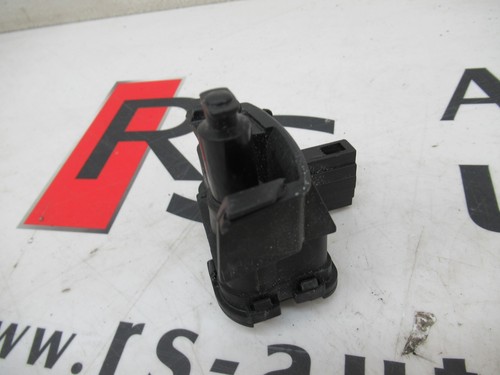 Skoda Octavia Combi III 5E 16-20 Stellelement Tankklappe Stellmotor 7P0810773D