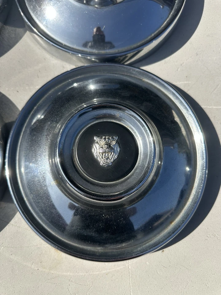 Lote de 4 Tapacubos Coche Jaguar Plateado Vintage Envío Gratis Foto 2 de 4