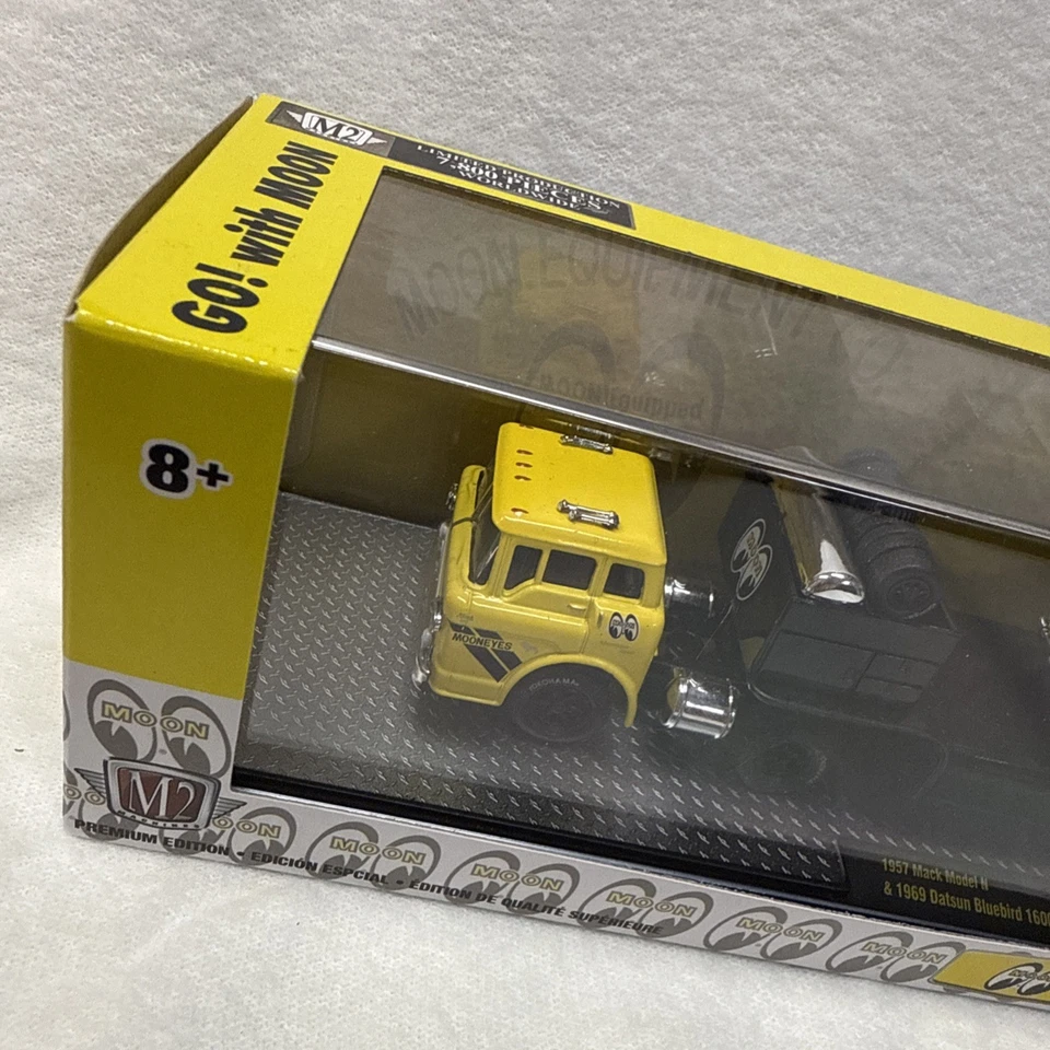 M2 MACHINES S33 1957 MACK MODEL N AND 1969 DATSUN BLUEBIRD 1600 Mooneyes - Image 2 of 4