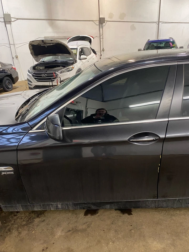 Used Front Left Door Assembly Front fits: 2012 Bmw 535I electric Front Left Grad Foto 4 de 4