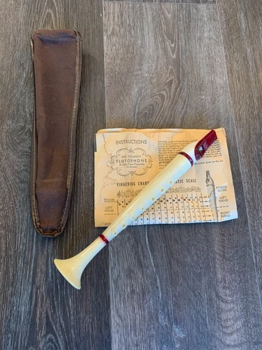 Vintage The Thompson Flutophone by Trophy w/Fingering Chart and Bag