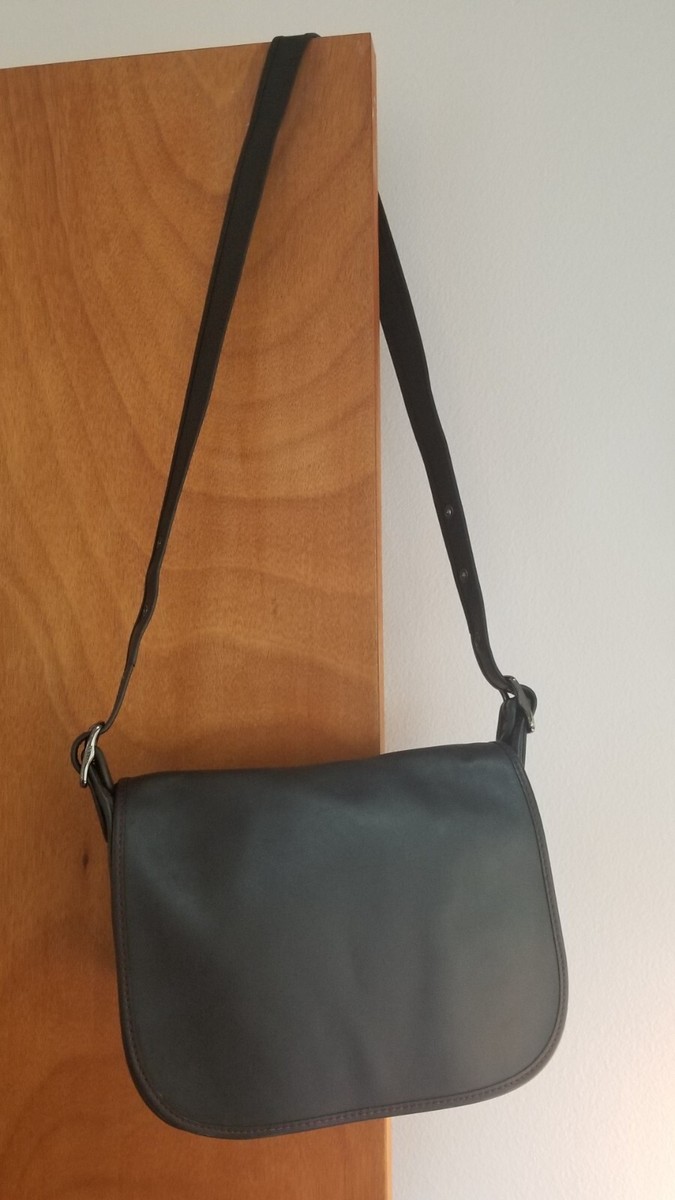 COACH #55298 Saddle Bag Limited Edition Glovetanned Leather COACH #55298 Saddle Bag Limited Edition Glovetanned Leather