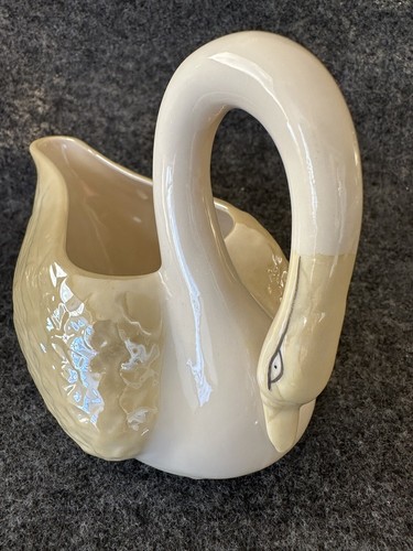 Vintage BELLEEK Ireland (Green Mark) Swan Yellow Luster Finish Creamer or Holder - Picture 11 of 20