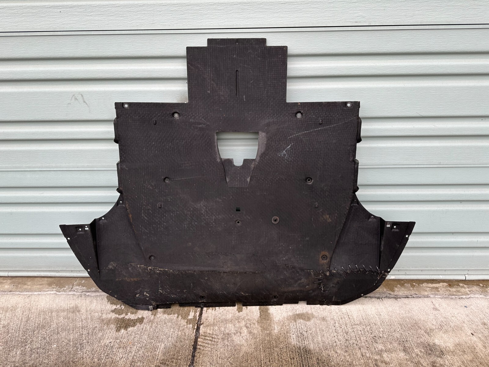 LAMBORGHINI AVENTADOR STREAMLINE UNDERTRAY BOTTOM PANEL COVER OEM 470825189A