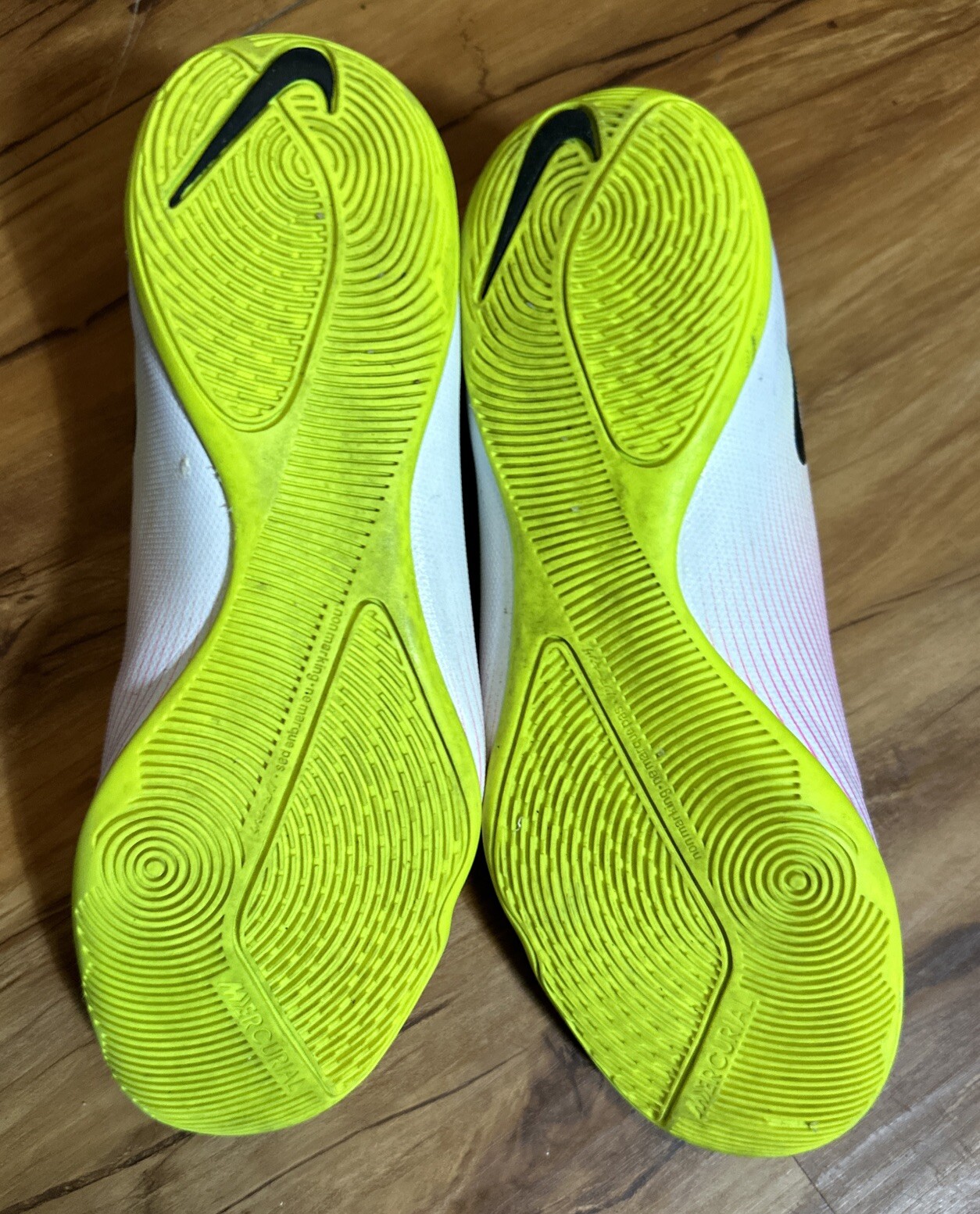 Foto 17 di 22