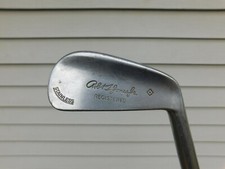 Right Handed Spalding Robert Jones Jr. Registered 2 Iron w/ Steel Shaft